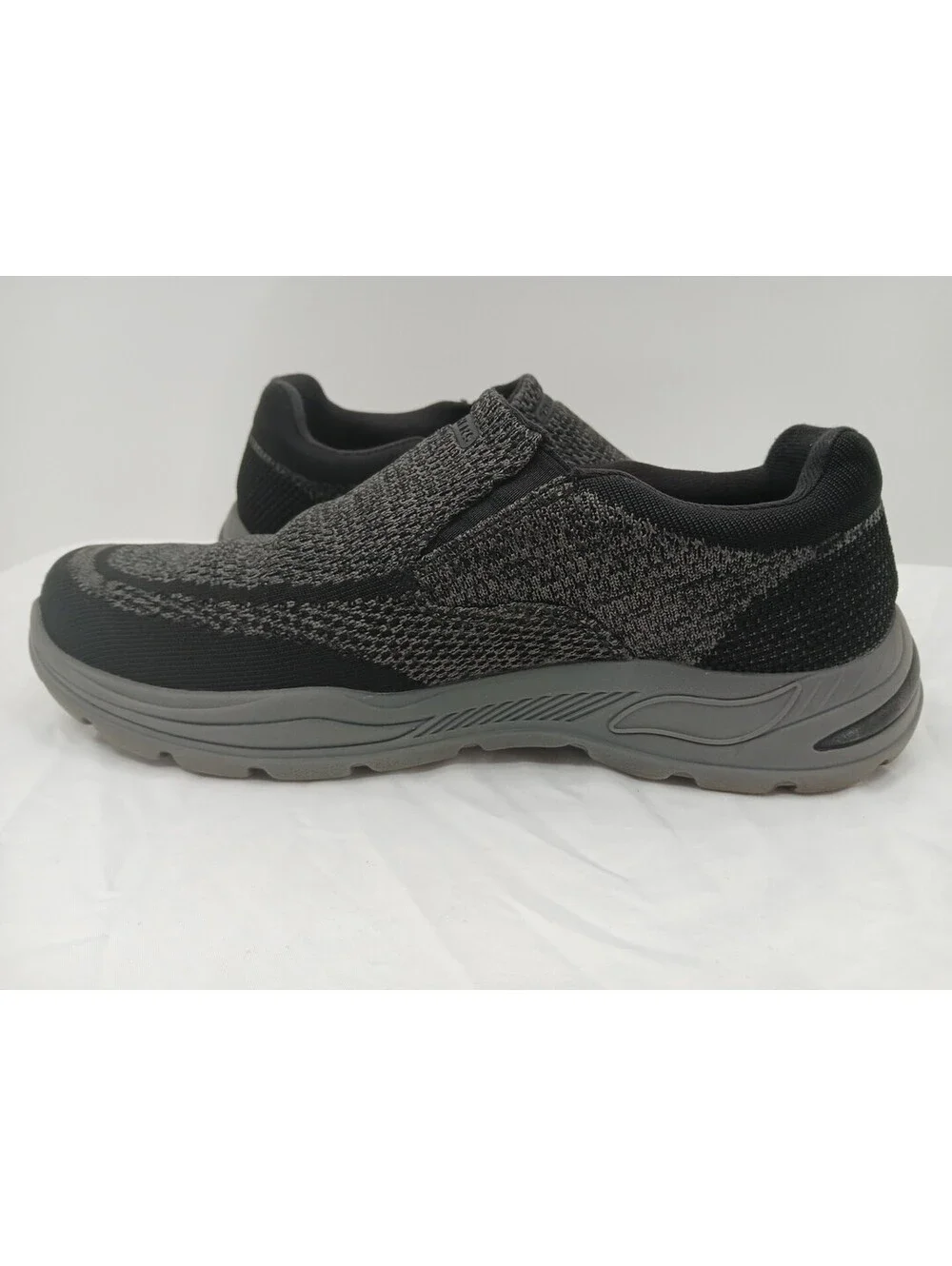 Skechers Air Cooled Arch Fit Shoes Mens 9.5 Gray Black Slip-on Loafers  Casual